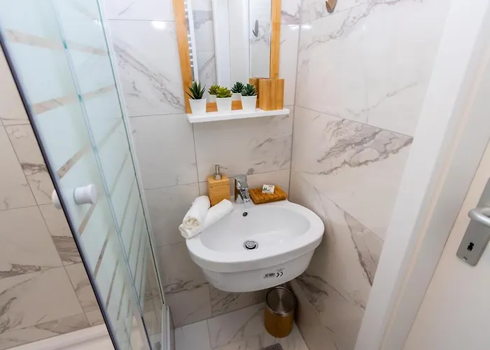 Radiant Premium - Fuenfhaus Viyana