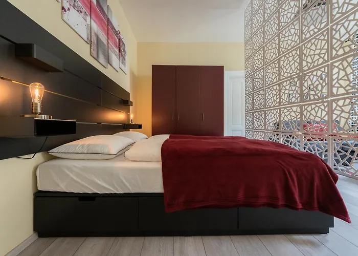 Radiant Premium - Fuenfhaus * Viyana