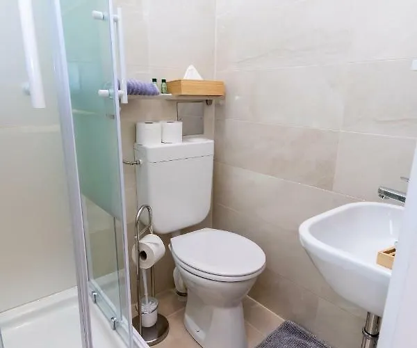Radiant Premium - Fuenfhaus Daire *